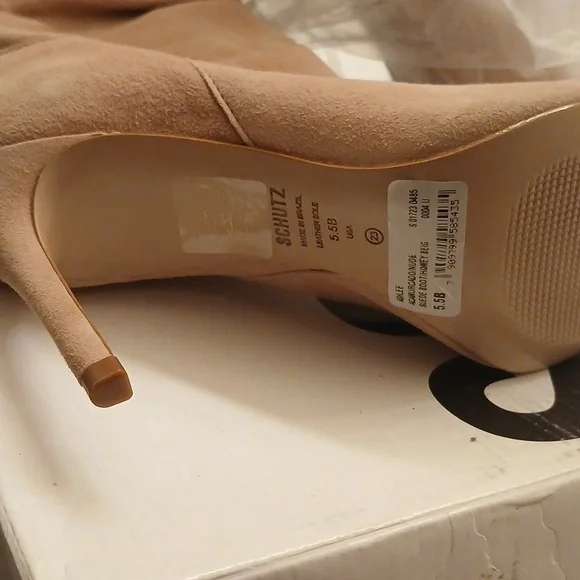 NWOT Tan Suede Boots - Picture 3 of 4